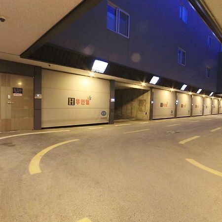 H Drive Hotel Iksan Экстерьер фото