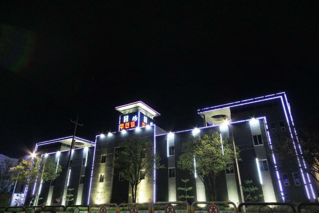 H Drive Hotel Iksan Экстерьер фото